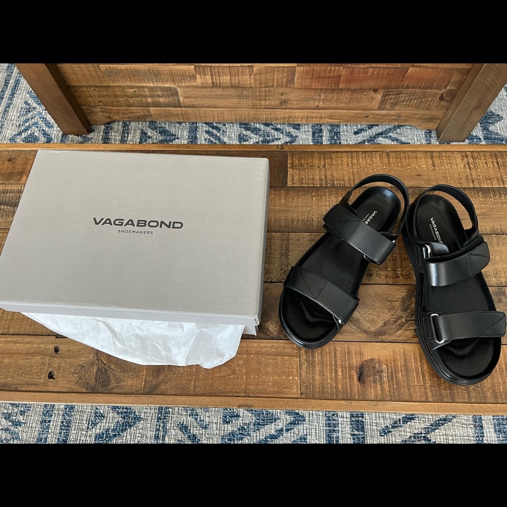 Vagabond Black Erin Sandals
